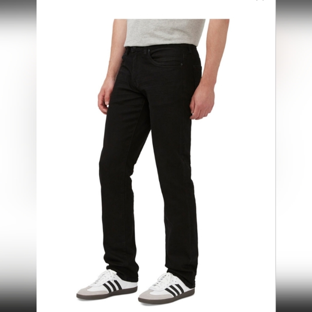 Men's Straight/Six Buffalo by David Bitton Black Jeans. Size - 33'Wx32'L